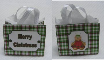 1/12TH DOLLS HOUSE CHRISTMAS BAG 7